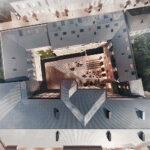 Kielce. Wizualizacja koncepcji architektonicznej Teatru im. Stefana Żeromskiego. Widok z lotu ptaka od ulicy Sienkiewicza. / Pracownią architektoniczna WXCA