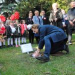 Skroniów. Kapsuła czasu / Renata Jędrzejak / Urząd Miejski w Jędrzejowie