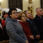 Skarżysko. Uroczystość Matki Bożej Ostrobramskiej. Na zdjęciu: poseł Maria Zuba (druga z lewej) / Anna Głąb / Radio Kielce