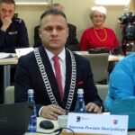 Skarżysko. Sesja Rady Powiatu Skarżyskiego. Artur Berus - starosta powiatu skarżyskiego i Anna Leżańska - wicestarosta powiatu skarżyskiego / Anna Głąb / Radio Kielce