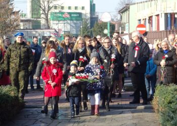 Jędrzejów. Setna rocznica odzyskania niepodległości / Ewa Pociejowska - Gawęda / Radio Kielce