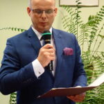 Sesja inaugurująca nową kadencję Rady Miasta i Gminy Małogoszcz. Nowy burmistrz Mariusz Piotrowski / Ewa Pociejowska-Gawęda / Radio Kielce