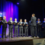 Jędrzejów. VII Jędrzejowskie Spotkania Chóralne. Na zdjęciu: Podkarpacki Chór Męski pod dyrekcją Grzegorza Oliwy / Ewa Pociejowska-Gawęda / Radio Kielce