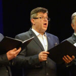 Jędrzejów. VII Jędrzejowskie Spotkania Chóralne. Na zdjęciu: Podkarpacki Chór Męski pod dyrekcją Grzegorza Oliwy / Ewa Pociejowska-Gawęda / Radio Kielce