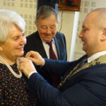 15 par z miasta i gminy Jędrzejów świętowało jubileusz 50-lecia małżeństwa. Joanna i Krzysztof Krupińscy / Ewa Pociejowska-Gawęda / Radio Kielce