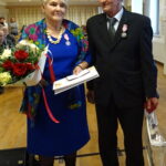 15 par z miasta i gminy Jędrzejów świętowało jubileusz 50-lecia małżeństwa. Grażyna i Zdzisław Sieradzccy / Ewa Pociejowska-Gawęda / Radio Kielce