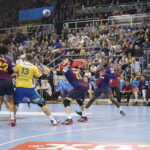 6. kolejka Ligi Mistrzów piłkarzy ręcznych: Barcelona - PGE Vive Kielce / Arkadiusz Milcarz / Radio Kielce