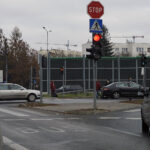 Kielce. Kolizja trzech aut osobowych na skrzyżowaniu ulic Warszawskiej, Jesionowej i Świętokrzyskiej / Robert Felczak / Radio Kielce