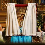 Piekoszów. Arcybiskup Wojciech Polak odprawił uroczystą mszę świętą w Sanktuarium Matki Bożej Miłosierdzia / Jarosław Kubalski / Radio Kielce