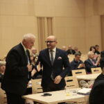 22.11.2018 Kielce. Inauguracyjna sesja Sejmiku Województwa Świętokrzyskiego. Marek Jońca i Mariusz Gosek - członkowie zarządu województwa świętokrzyskiego / Marzena Mąkosa / Radio Kielce