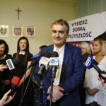 Sztab wyborczy Wojciecha Lubawskiego / Jarosław Kubalski / Radio Kielce