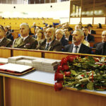 Wojewoda świętokrzyski Agata Wojtyszek wręczyła nadane przez Prezesa Rady Ministrów, okolicznościowe „Medale 100-lecia Odzyskania Niepodległości” / Jarosław Kubalski / Radio Kielce