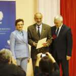 Wojewoda świętokrzyski Agata Wojtyszek wręczyła nadane przez Prezesa Rady Ministrów, okolicznościowe „Medale 100-lecia Odzyskania Niepodległości” / Jarosław Kubalski / Radio Kielce