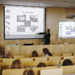 "A mury runą, runą, runą.../Die Mauer ist weg" - prezentacja i przedstawienia z okazji 29-tej rocznicy upadku Muru Berlińskiego / Jarosław Kubalski / Radio Kielce