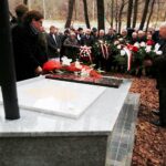 Biała Góra. Gmina Masłów. Osłonięcie pomnika poświęconego ofiarom II wojny światowej / Jarosław Kubalski / Radio Kielce