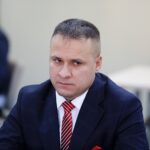 Skarżysko. Sesja Rady Powiatu Skarżyskiego. Artur Berus - starosta powiatu skarżyskiego / Jarosław Kubalski / Radio Kielce