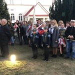 Posadzenie dębu im. Marszałka Józefa Piłsudskiego / Grażyna Szlęzak-Wójcik / Radio Kielce