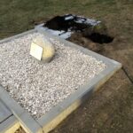 Posadzenie dębu im. Marszałka Józefa Piłsudskiego / Grażyna Szlęzak-Wójcik / Radio Kielce