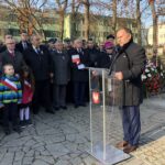 Sandomierz. Setna rocznica odzyskania niepodległości. Na zdjęciu: poseł Marek Kwitek / Grażyna Szlęzak - Wójcik / Radio Kielce