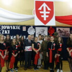Jędrzejów. „Jędrzejowskie ścieżki do niepodległości”. Uroczystość w SP nr 2 z okazji 100. rocznicy odzyskania przez Polskę niepodległości / Ewa Pociejowska-Gawęda / Radio Kielce