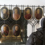 02.11.2016 Kielce. Krypta biskupów kieleckich w Bazylice Katedralnej / Jarosław Kubalski / Radio Kielce