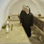 02.11.2016 Kielce. Krypta biskupów kieleckich w Bazylice Katedralnej / Jarosław Kubalski / Radio Kielce