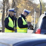 31.10.2018 Ćmińsk. Policja przeprowadza akcję "Znicz" / Jarosław Kubalski / Radio Kielce