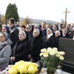 01.11.2018 Kielce. Wszystkich Świętych. Mszę na Cmentarzu Nowym odprawił biskup Andrzej Kaleta / Jarosław Kubalski / Radio Kielce