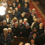 02.11.2018 Kielce. Nabożeństwo Dnia Zadusznego odprawiono w Bazylice Katedralnej w Kielcach. Mszy świętej przewodniczyli biskupi Jan Piotrowski - ordynariusz diecezji kieleckiej oraz Marian Florczyk i Andrzej Kaleta / Jarosław Kubalski / Radio Kielce