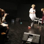 03.11.2018 Kielce.Baza Zbożowa. XVIII Przegląd Teatrów Alternatywnych. Spektakl„Bez przesady” w wykonaniu gdyńskiego teatru MBJ / Jarosław Kubalski / Radio Kielce