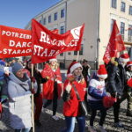 17.11.2018 Kielce. Szlachetna Paczka. Marsz wolontariuszy i sympatyków / Jarosław Kubalski / Radio Kielce