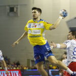 17.11.208 Kielce. Piłka ręczna. Liga Mistrzów. Mecz PGE Vive Kielce - Mieszkow Brześć / Jarosław Kubalski / Radio Kielce