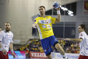 17.11.208 Kielce. Piłka ręczna. Liga Mistrzów. Mecz PGE Vive Kielce - Mieszkow Brześć / Jarosław Kubalski / Radio Kielce