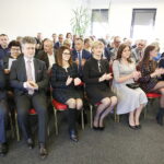 20.11.2018 Piekoszów. Pierwsza sesja nowej rady gminy. Drugi od lewej senator Krzysztof Słoń / Jarosław Kubalski / Radio Kielce