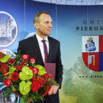 20.11.2018 Piekoszów. Pierwsza sesja nowej rady gminy. Wójt Zbigniew Piątek / Jarosław Kubalski / Radio Kielce