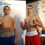 22.11.2018 Kielce. Oficjalne ważenie zawodników przed meczem bokserskim Polska - Rosja. Władimir Strygin i Bartłomiej Przybyła / Jarosław Kubalski / Radio Kielce