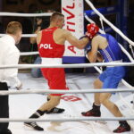 23.11.2018 Kielce. Mecz bokserski Polska - Rosja. Bartosz Gołębiewski i Aleksiej Semykin / Jarosław Kubalski / Radio Kielce