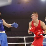 23.11.2018 Kielce. Mecz bokserski Polska - Rosja. Bartosz Gołębiewski i Aleksiej Semykin / Jarosław Kubalski / Radio Kielce