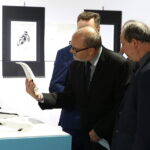 24.11.2018 Ćmielów. Wystawa prac Natalii i Rafała Olbińskich „Metamorfozy z ludzką twarzą” w fabryce porcelany AS / Jarosław Kubalski / Radio Kielce