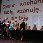 26.11.2018 Kielce. Duża scena KCK. Inauguracja kampanii "Biała Wstążka" . Nagrody Wręczyli senator Krzysztof Słoń i prezydent Kielc Bogdan Wenta / Jarosław Kubalski / Radio Kielce