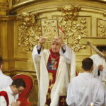 29.11.2018 Kielce. Msza w 4. rocznicę ingresu biskupa Jana Piotrowskiego. Biskup Jan Piotrowski / Jarosław Kubalski / Radio Kielce