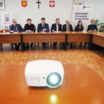 28.11.2018 Kielce. Wojewódzki Inspektorat Ochrony Środowiska i kielecki zakład ENERIS rozpoczynają kampanię  - Postępuj świadomie z odpadami / Jarosław Kubalski / Radio Kielce