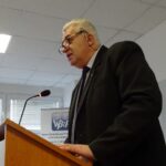 Ostrowiec. Otwarcie wystawy o polskich ormianach. Dariusz Loranty - kustosz wystawy / Emilia Sitarska / Radio Kielce