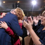 Sztab wyborczy Bogdana Wenty. Na zdjęciu Bogdan Wenta, Iwona Wenta i Danuta Papaj / Marzena Mąkosa / Radio Kielce