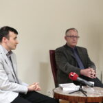 Książka dr Pawła Wolańczyka "Prezydenci Kielc 1919-1950". Przemawia dr Paweł Wolańczyk / Marzena Mąkosa / Radio Kielce