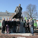 Pomnik Wincentego Witosa / Marzena Mąkosa / Radio Kielce