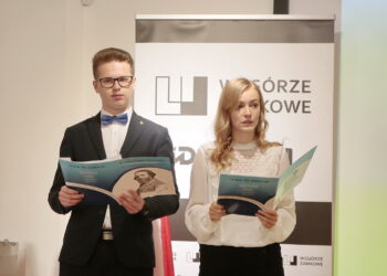 Świętokrzyska młodzież czyta "Pana Tadeusza" w OMPiO / Marzena Mąkosa / Radio Kielce