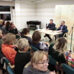 Spotkanie autorskie ze Szczepanem Twardochem w Wojewódzkiej Bibliotece Publicznej / Marzena Mąkosa / Radio Kielce