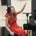 Koncert chóru Agaty Steczkowskiej w Radio Kielce. Na zdjęciu: Agata Steczkowska / Marzena Mąkosa / Radio Kielce