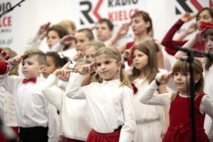 Koncert chóru Agaty Steczkowskiej w Radio Kielce / Marzena Mąkosa / Radio Kielce